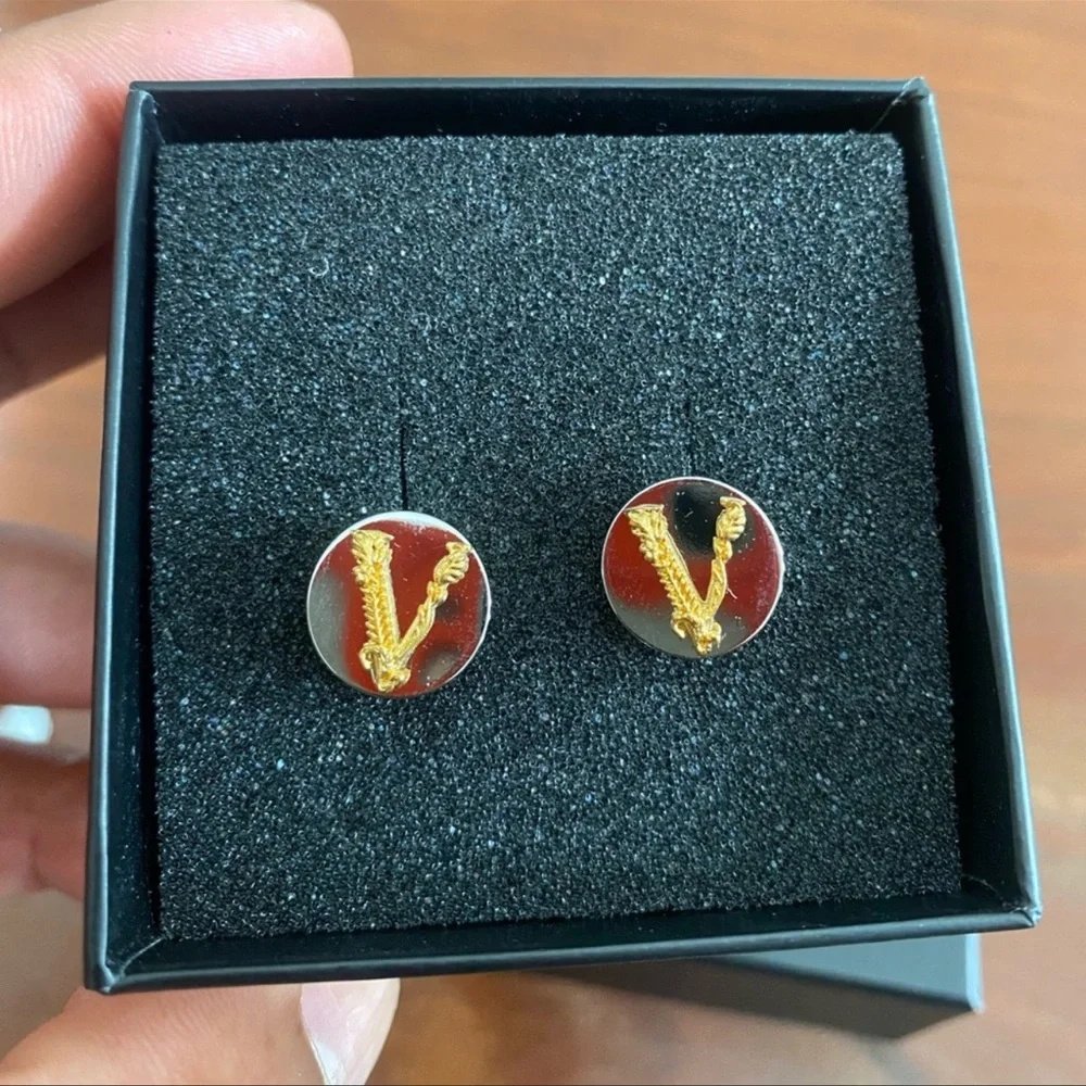 Versace virtus stud earrings - Picture 1 of 7